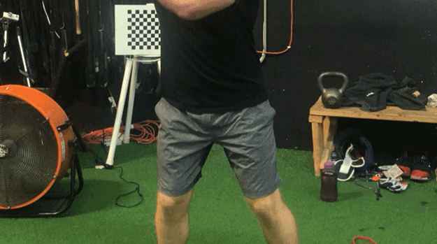 Two different strategies for hinge hinge and hip shoulder separation in the baseball swing
