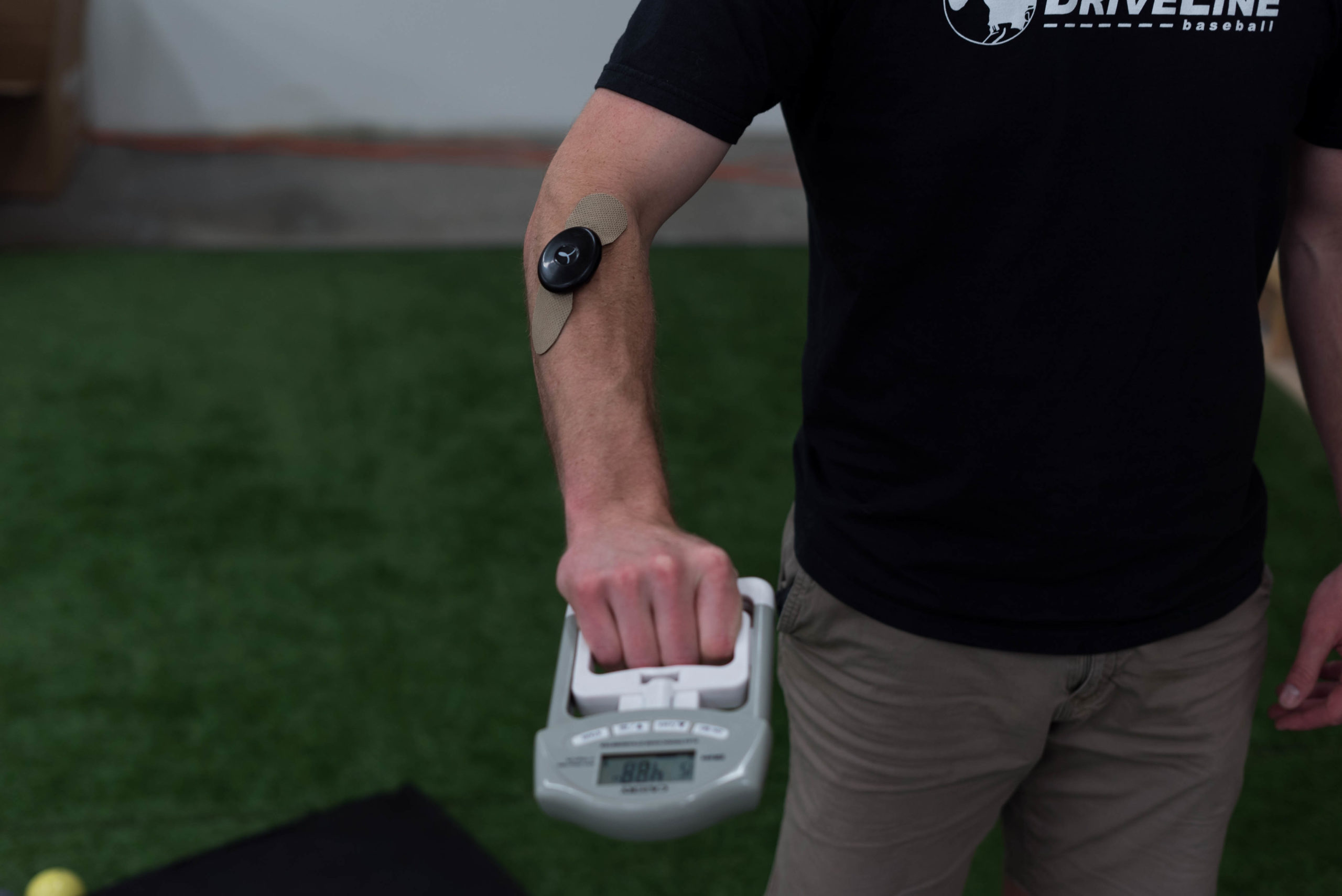 Front Side Glute Data in Pitching - An EMG Pilot Study - Driveline Baseball