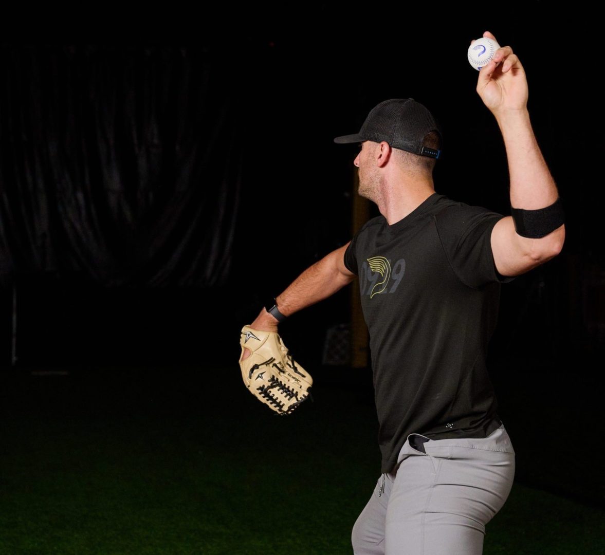 How to Throw a FourSeam Fastball & 4 Seam Fastball Grips Driveline Baseball